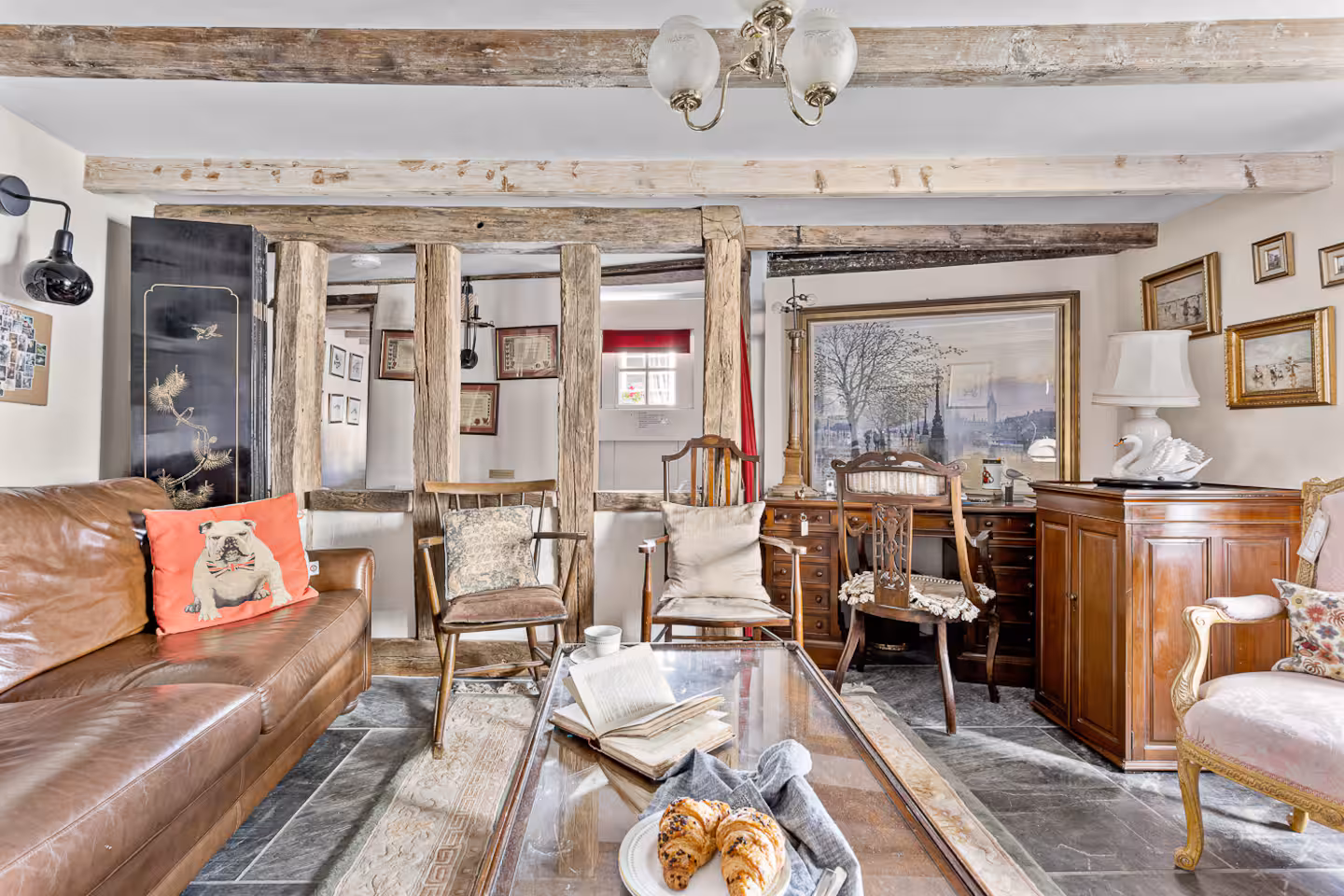 Well-furnished living room in a Cornish holiday let